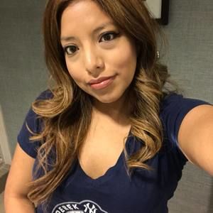 Meet your Posher, Dee